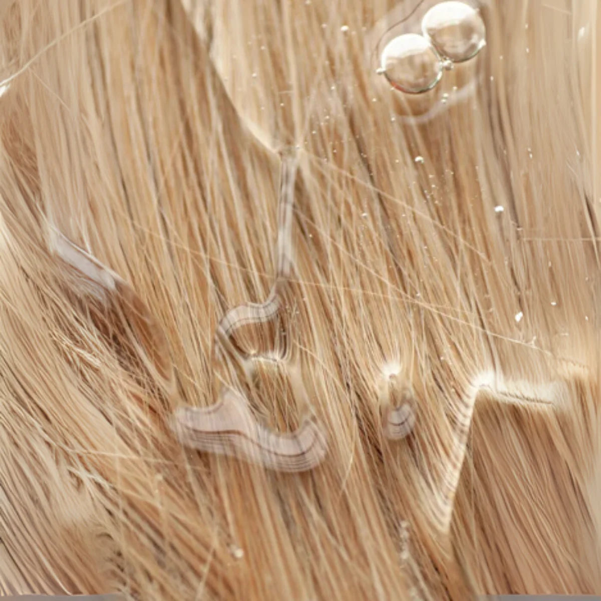 gloss shampoo using on hair